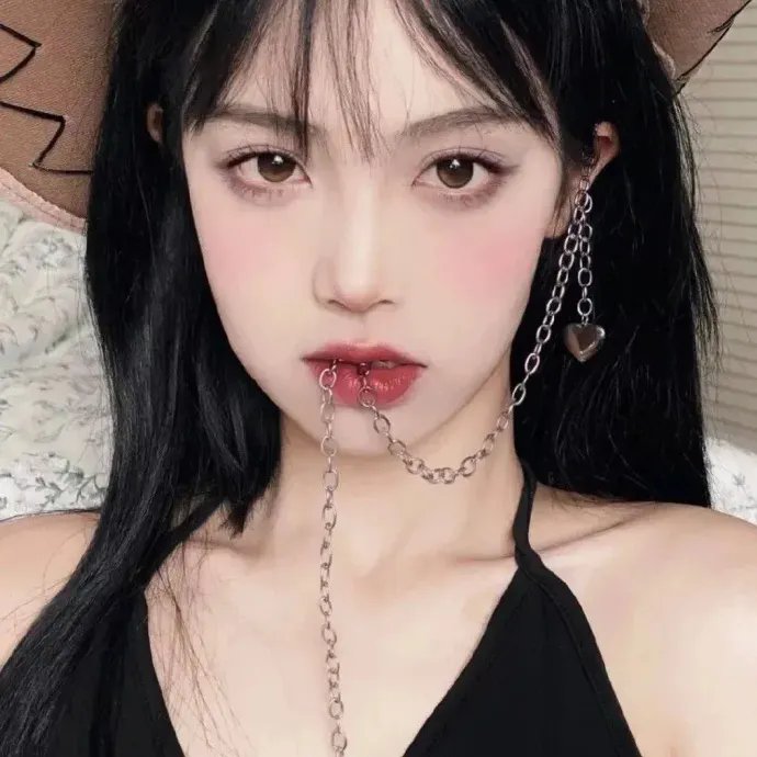 海棠花底醉三千